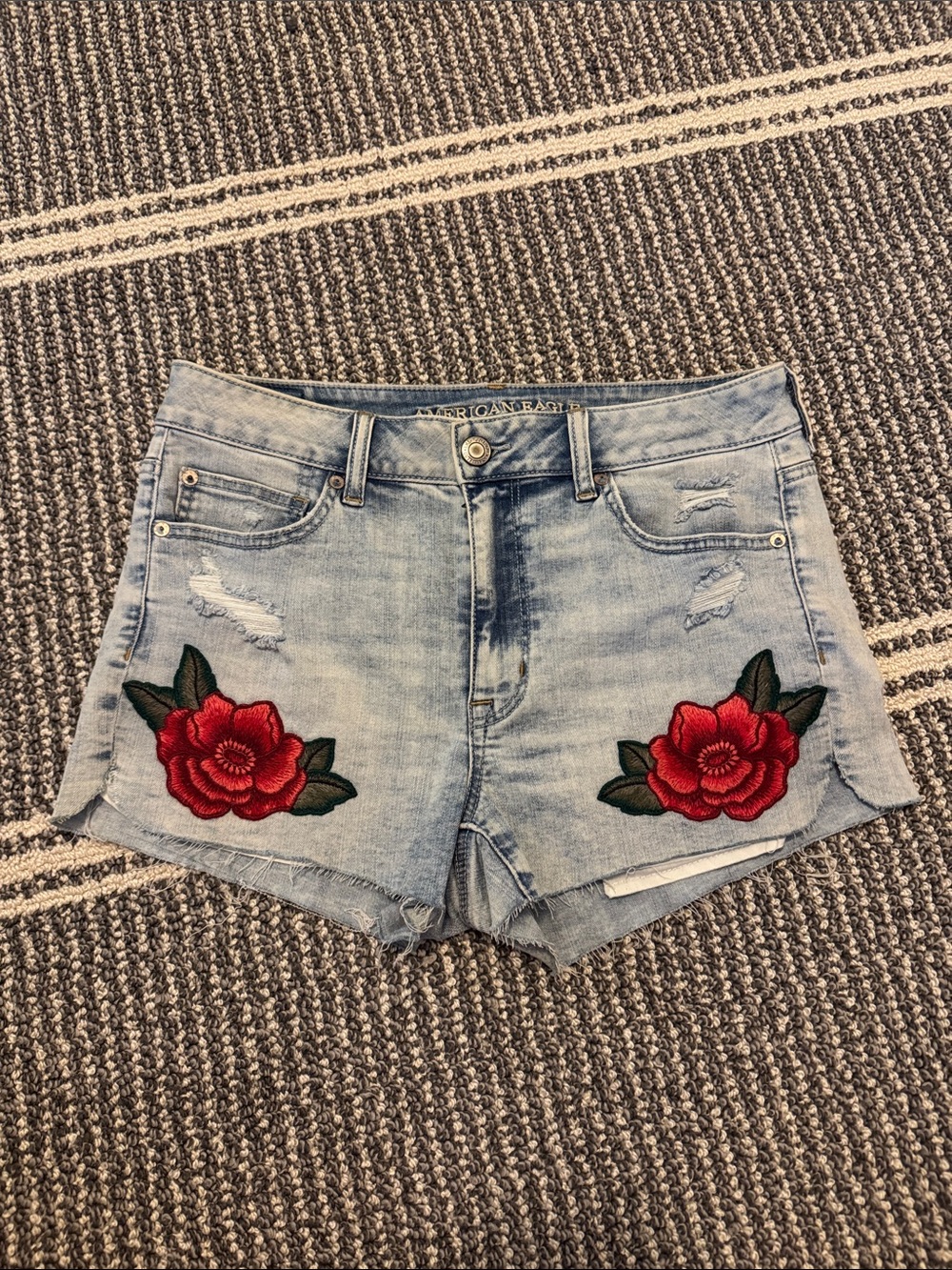 American Eagle Outfitters Light Wash Denim Shorts with Red Rose Embroidery